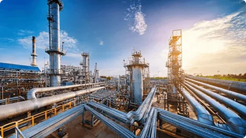 oil-gas-industrial-zonethe-equipment-oil-refiningcloseup-industrial-pipelines-oilrefinery-plantdetail-oil-pipeline-with-valves-large-oil-refinery_29488-11480-1 1